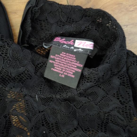 Dress - Picture 5 of 6